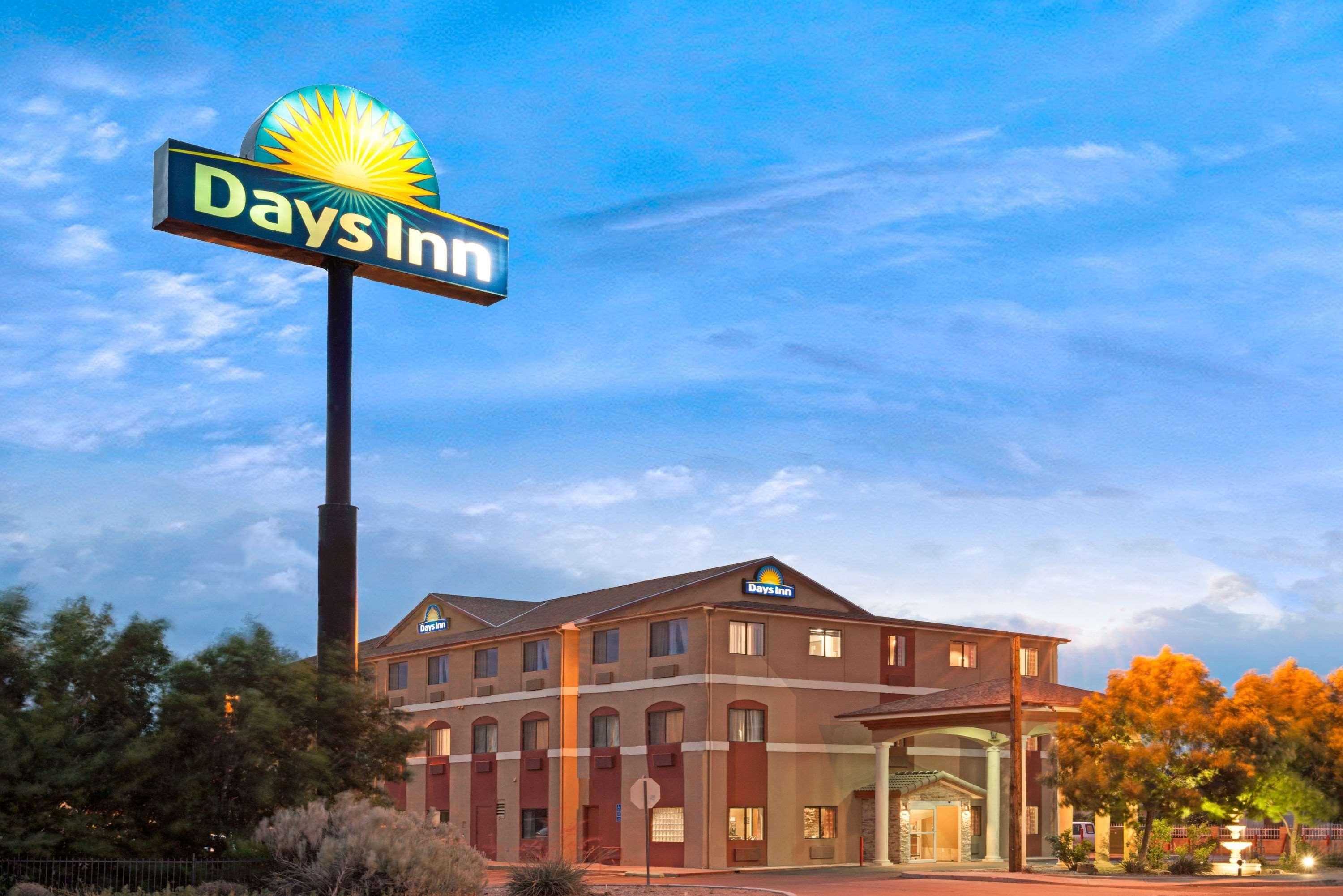 Days Inn By Wyndham Bernalillo Εξωτερικό φωτογραφία